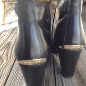 Michael Kors booties 8 1/2 black